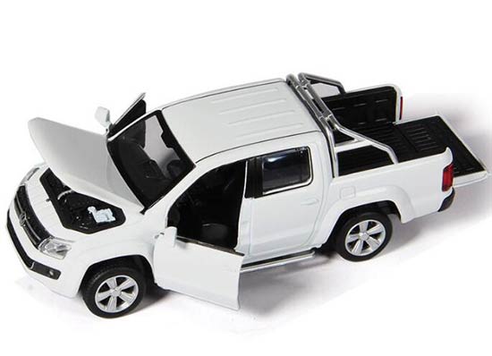 Volkswagen Amarok Toy Model